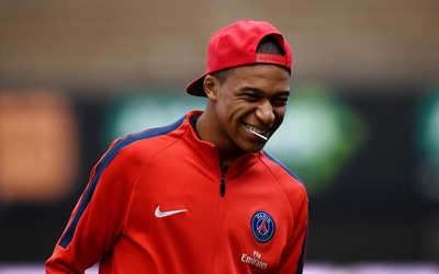 南亚体育-但球迷爱死他了